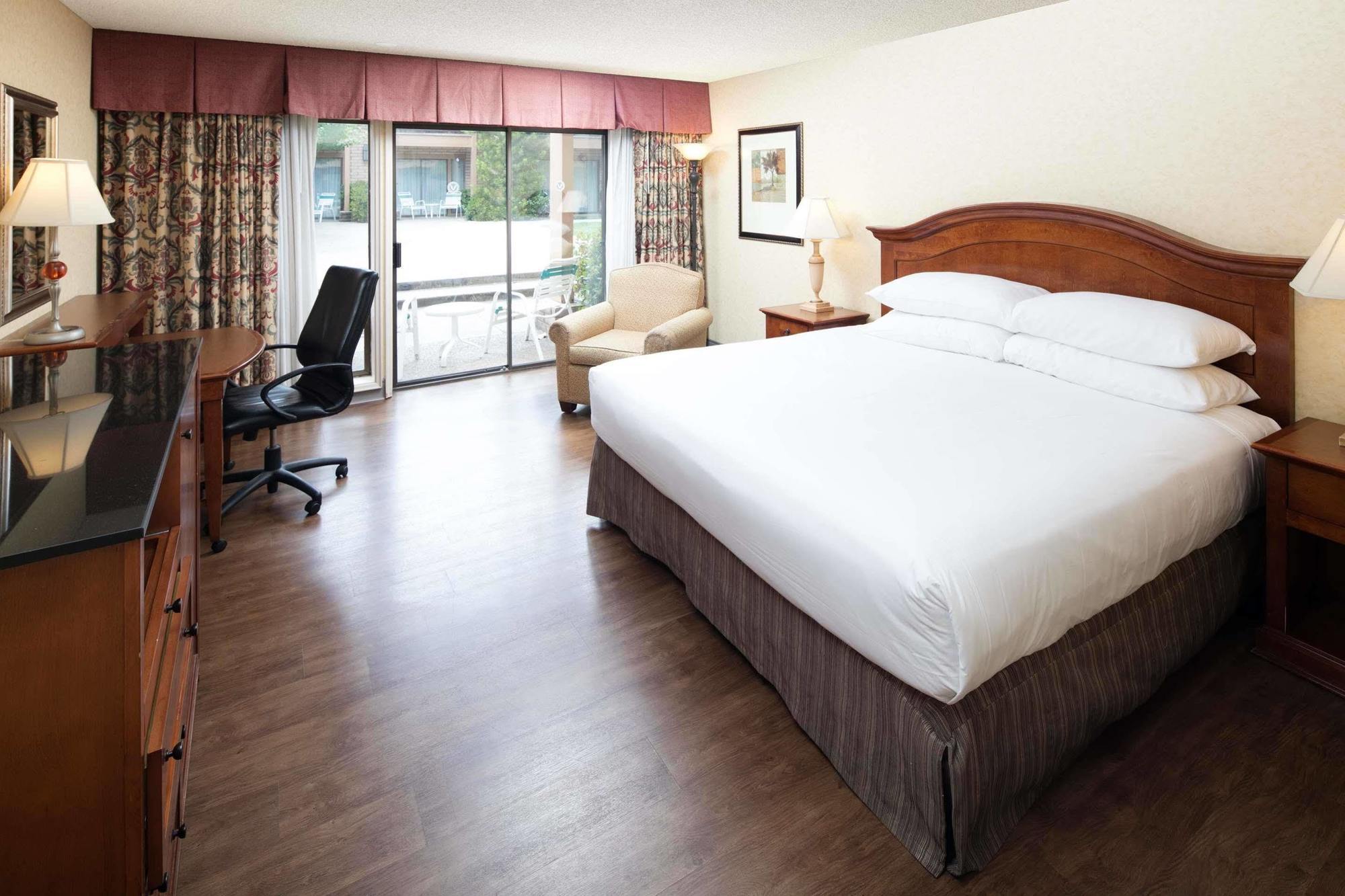 Red Lion Hotel Реддінг Екстер'єр фото